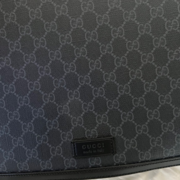 Gucci Diaper bag - Picture 3 of 12